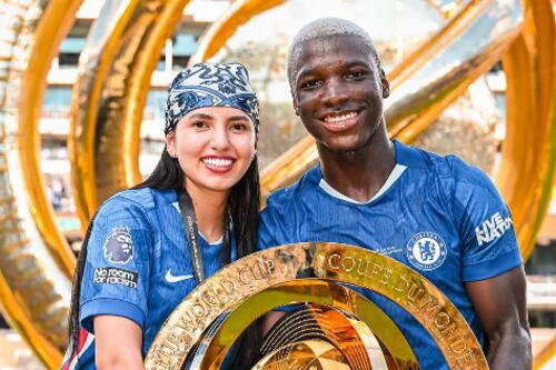 Moisés Caicedo y Paola Salazar: el primer título que levantaron juntos