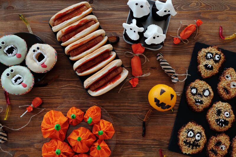 Galletas para Halloween que pueden preparar los niños junto a sus padres