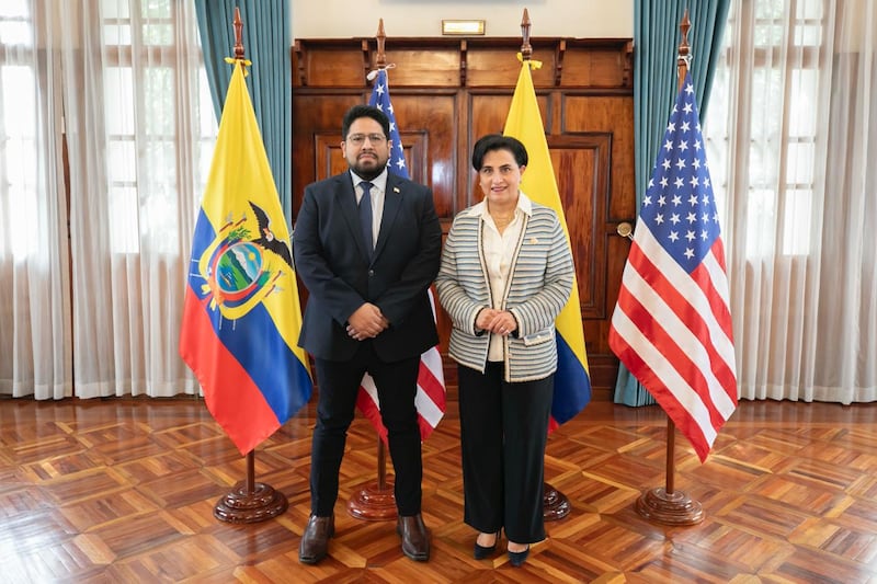 Jospeh M. Humire, subsecretario de Guerra de EE.UU. llegó a Ecuador para fortalecer cooperación con seguridad