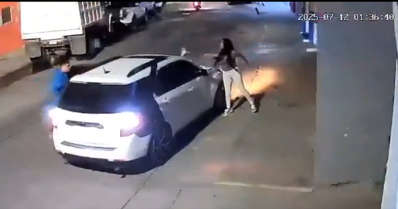 Mujer fue asesinada con un fusil por expareja