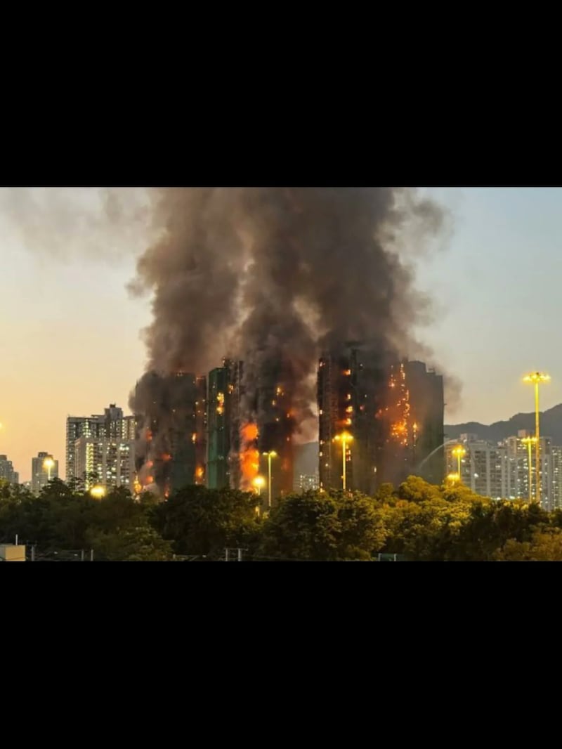 Así empezó el fatal incendio en Hong Kong