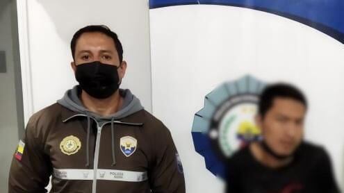 Un joven mató a pedradas a su madre en Ambato por una pelea; se lo encontró escondido en un terreno