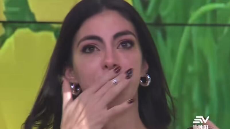 Virginia Limongi rompe en llanto en vivo