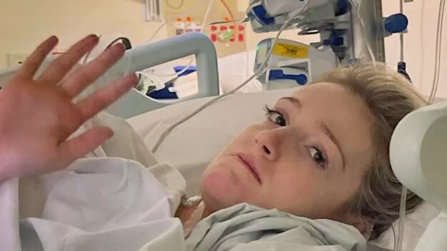 Joven con un cuadro terminal elige morir en sus propios términos tras luchar toda su vida contra una enfermedad rara