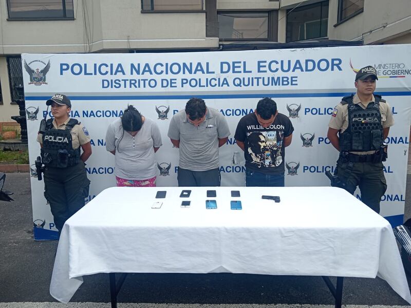 VIDEOS: el modus operandi de banda delincuencial que robaban a ciudadanos en el sur de Quito.