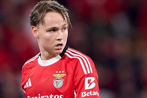 Jugador del Benfica admite que compartió un video sexual de una menor y espera su condena