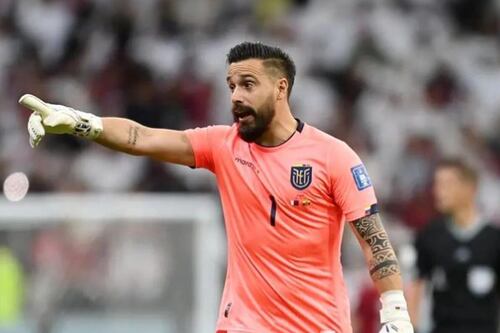 La falta de respeto hacia Ecuador en pleno Himno Nacional en Paraguay