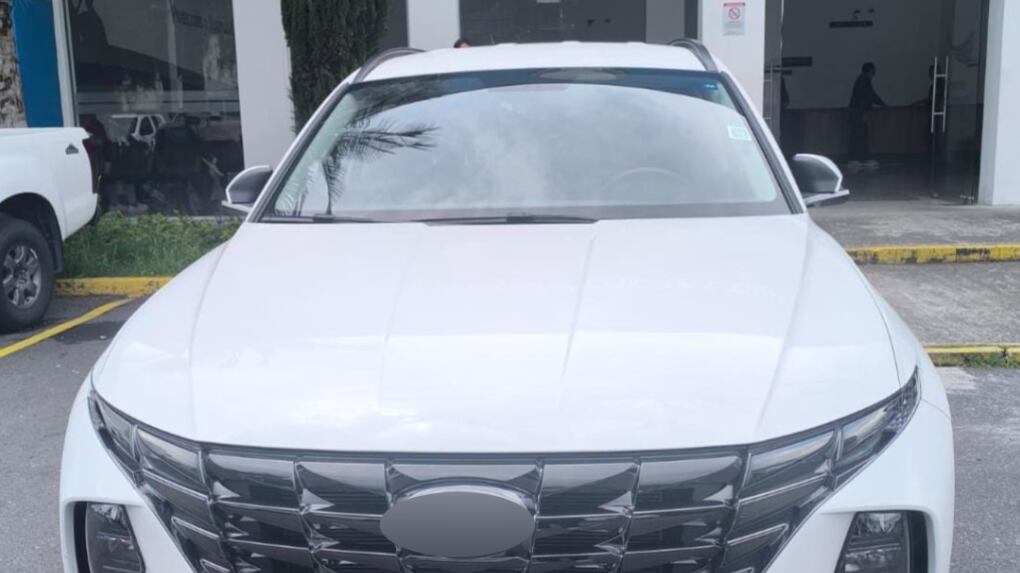 Teniente coronel de la Policía fue detenido en Quito por conducir un vehículo reportado como robado