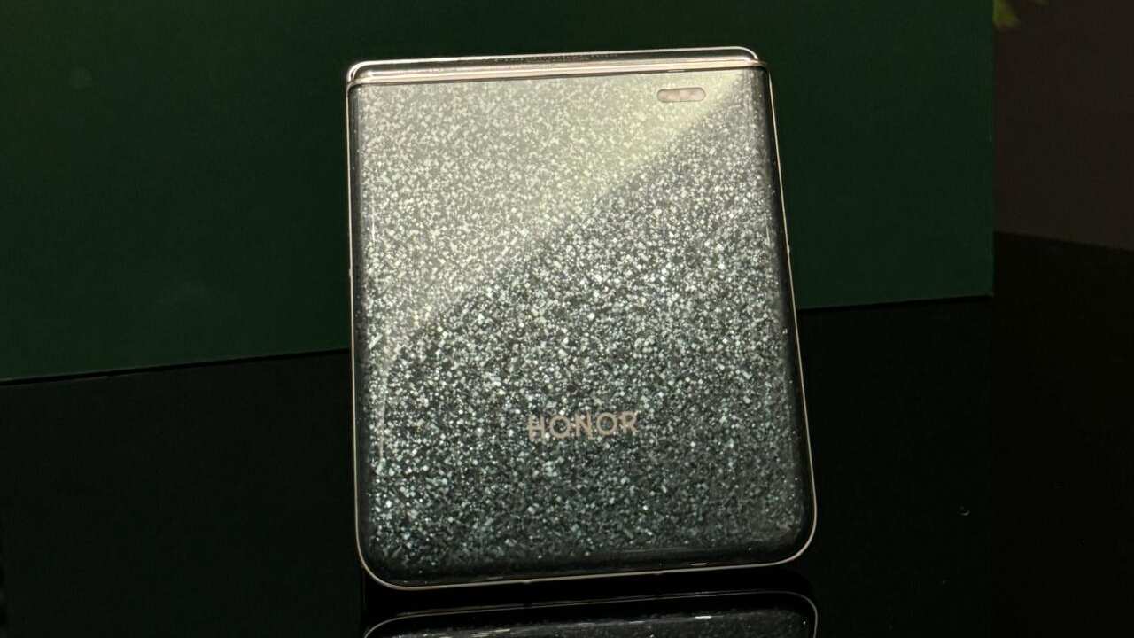 La edición especial del Honor Magic V Flip Jimmy Choo será una de las más preciadas desde este viernes aunque aún no hay fecha de salida para Latinoamérica