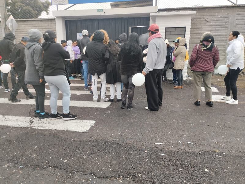 Situación en colegio de Quito preocupa a padres de familia luego de que estudiante fue apuñalado