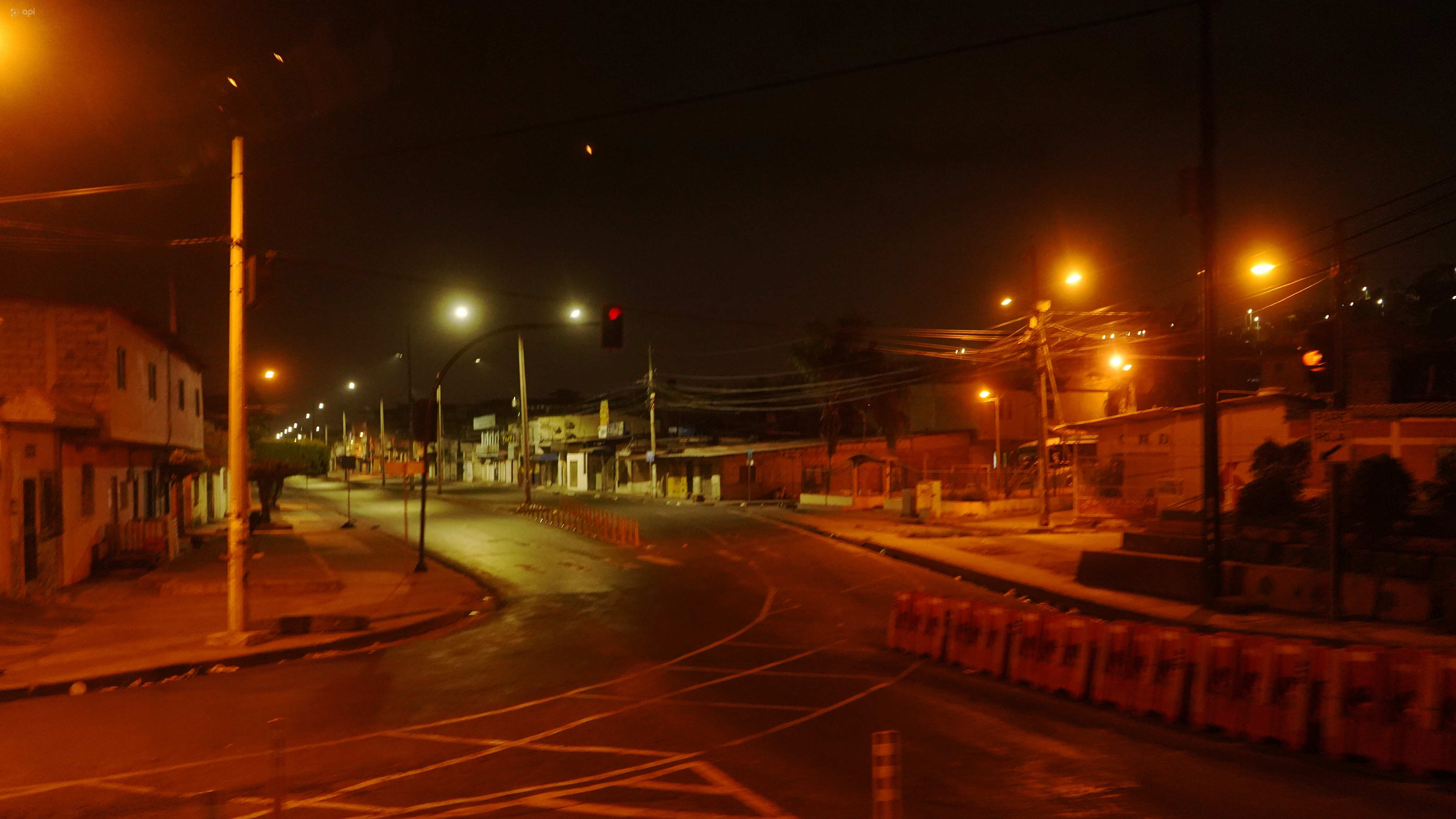 APAGONES EN GUAYAQUIL