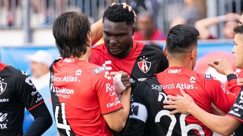 Jordy Caicedo con el Atlas