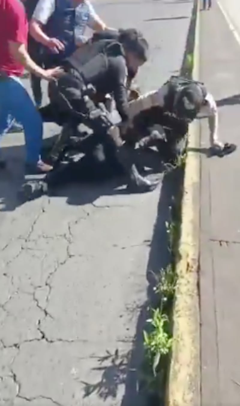 Christian Lara iba a ser linchado por ciudadanos al sur de Quito.