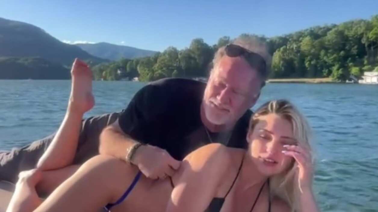 Ella tiene 23, él 62, se conocieron en Tinder y desafían prejuicios en redes sociales