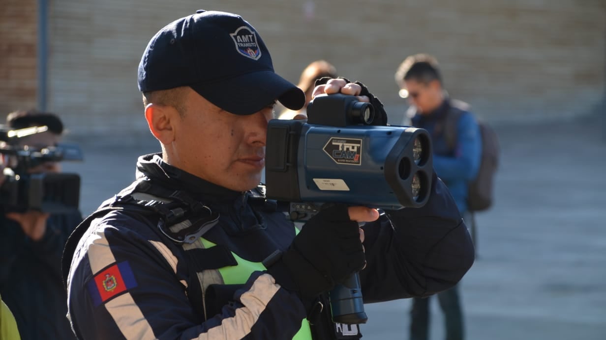 Operativo para controlar la velocidad en Quito?