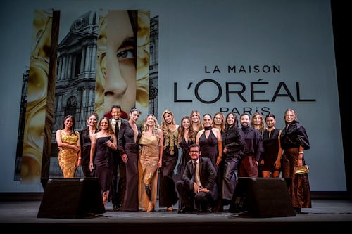 L’Oréal Paris Ilumina Latinoamérica: vivimos una noche de ciencia, empoderamiento femenino y lujo parisino