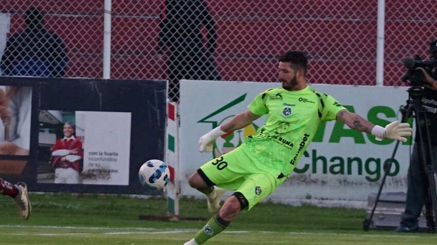Jorge Pinos detenido por deuda de pensión de alimentos