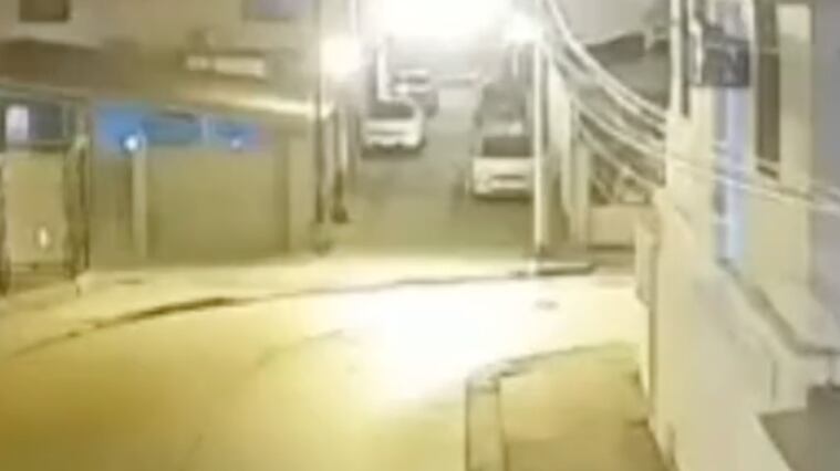 Cámara captó un fantasma que aterró a los moradores del sur de Guayaquil