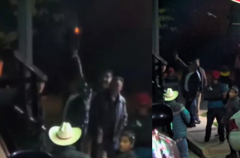 ChatGPT dijo:

El alcalde de Aquila dispara al aire durante la celebración del Grito de Independencia en Veracruz, generando indignación entre la multitud.