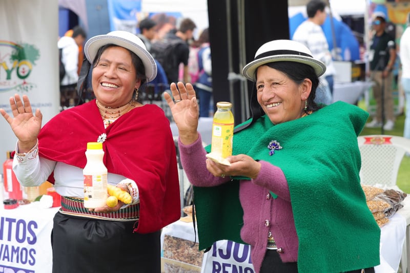 Segundo “Encuentro de Mujeres: Manos que Lideran”