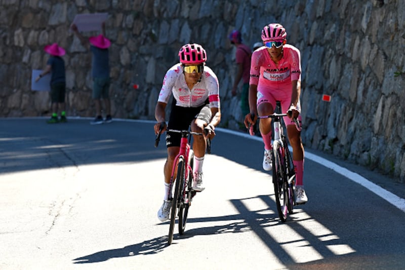 Richard Carapaz en el Giro de Italia.