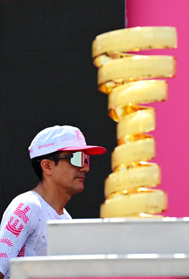 Los premios que puede ganar Richard Carapaz en el Giro de Italia 2025.