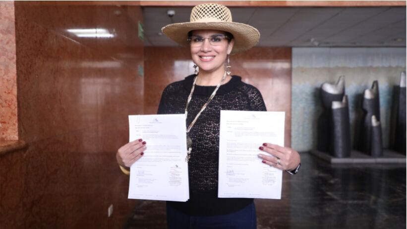 Mónica Salazar renuncia a la bancada de la Revolución Ciudadana porque la “humillaban”