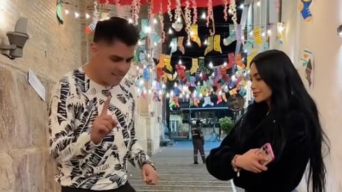 Kike Jav con Jailyn Ojeda.