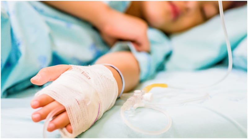 Niño hospitalizado (Getty Images)