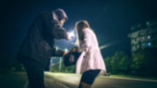 Secuestro exprés en Quito: roban a la víctima, acceden a sus cuentas y la abandonan en un mirador