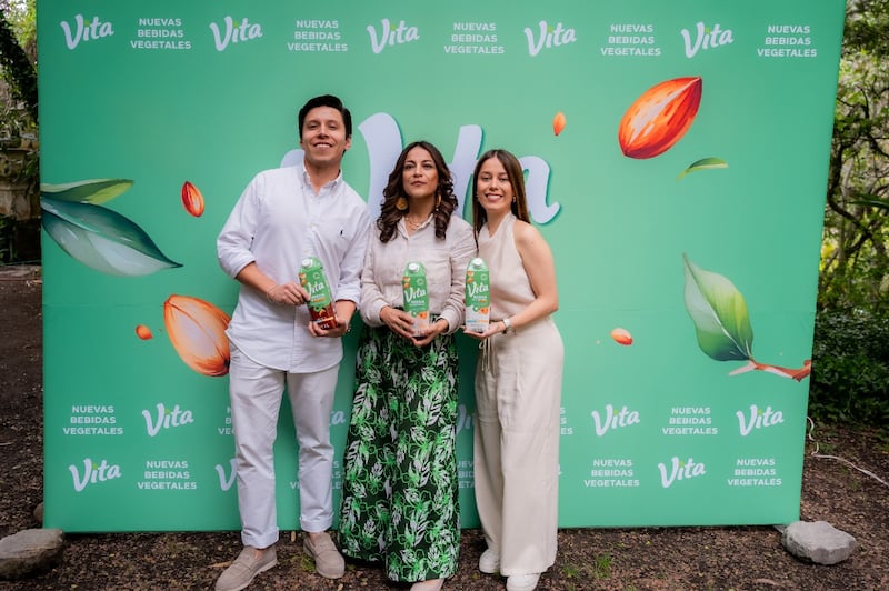 VITA llega su nueva línea de bebidas vegetales de almendra