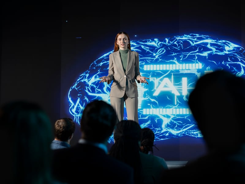 La Inteligencia Artificial aplicada al marketing se vive en una experiencia inmersiva en Guayaquil