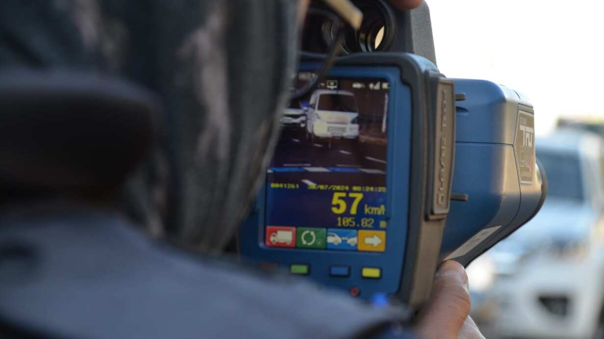 Operativo para controlar la velocidad en Quito?