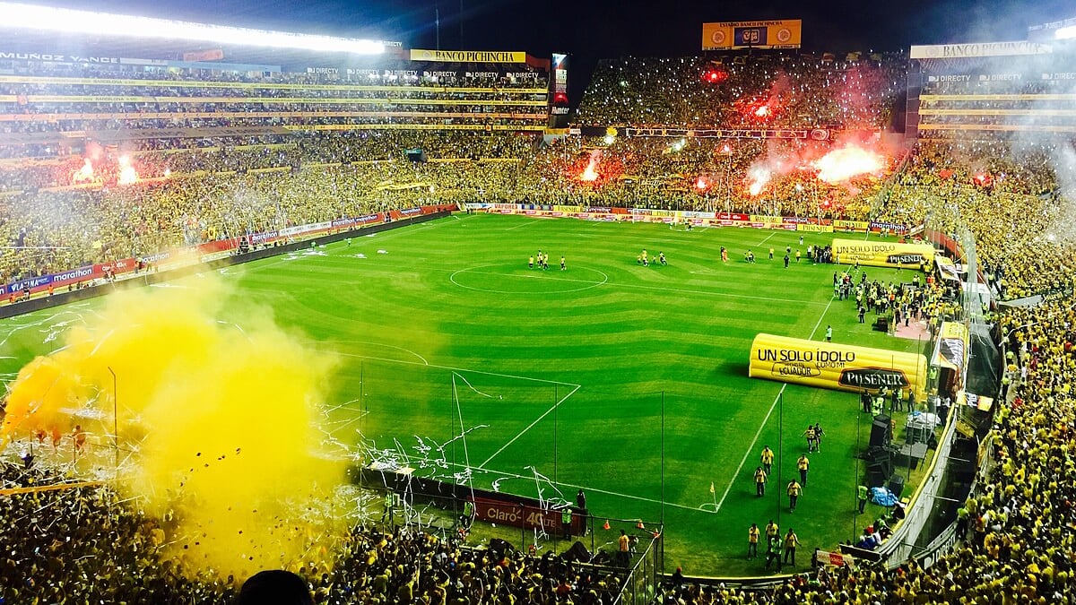 Noche Amarilla 2016 con la llegada de Ronaldinho