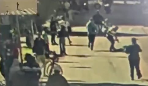 Las autoridades italianas investigan el caso y descartan, por ahora, un vínculo terrorista.