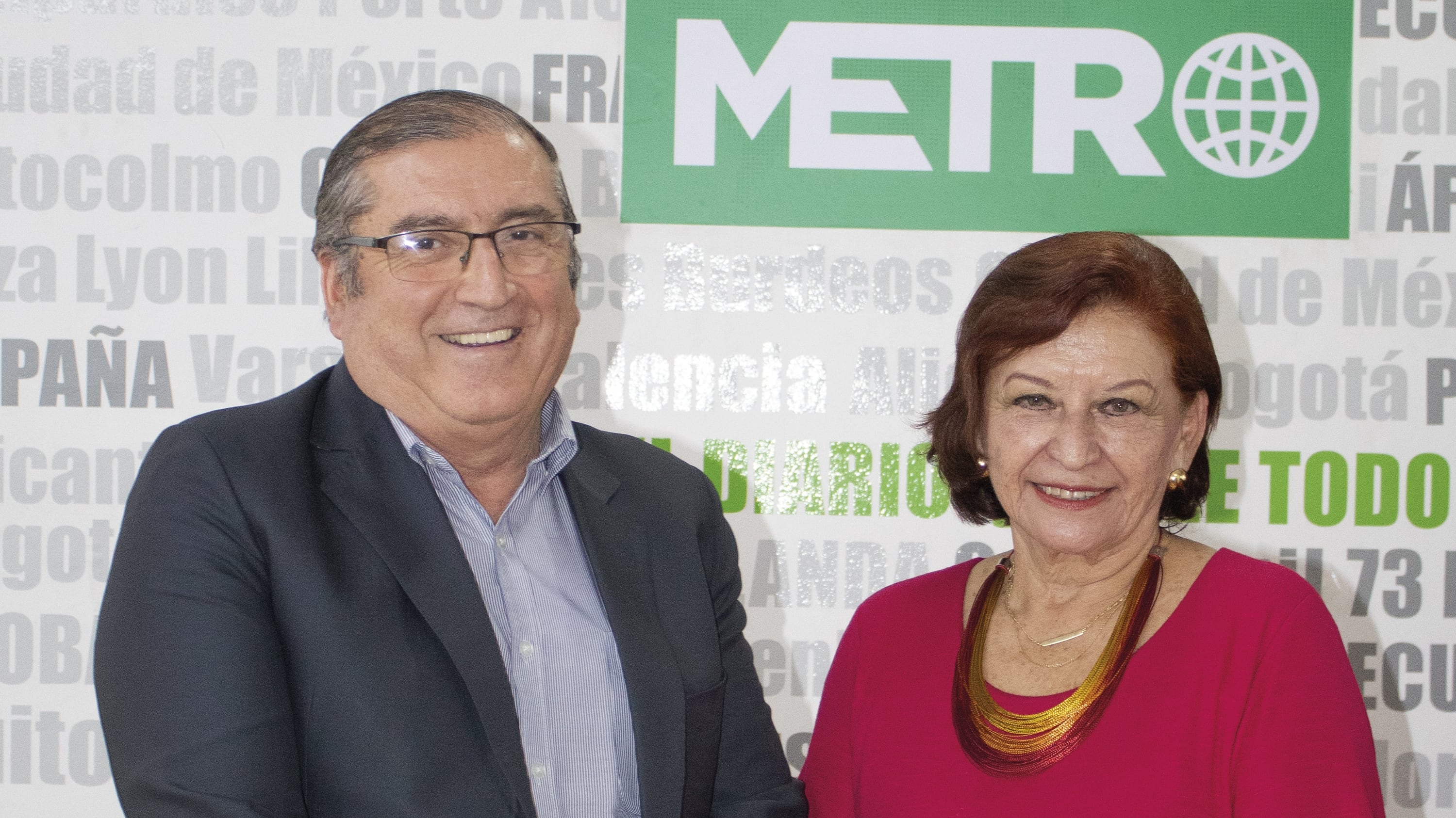 Cristóbal Peñafiel y Rosario Utreras, presidente y vicepresidenta de la Unión Nacional de Periodistas