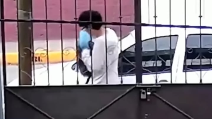 Joven abandona a un bebé recién nacido en calles de Tultitlán