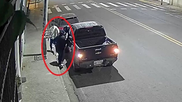 Camioneta robaba en silencio