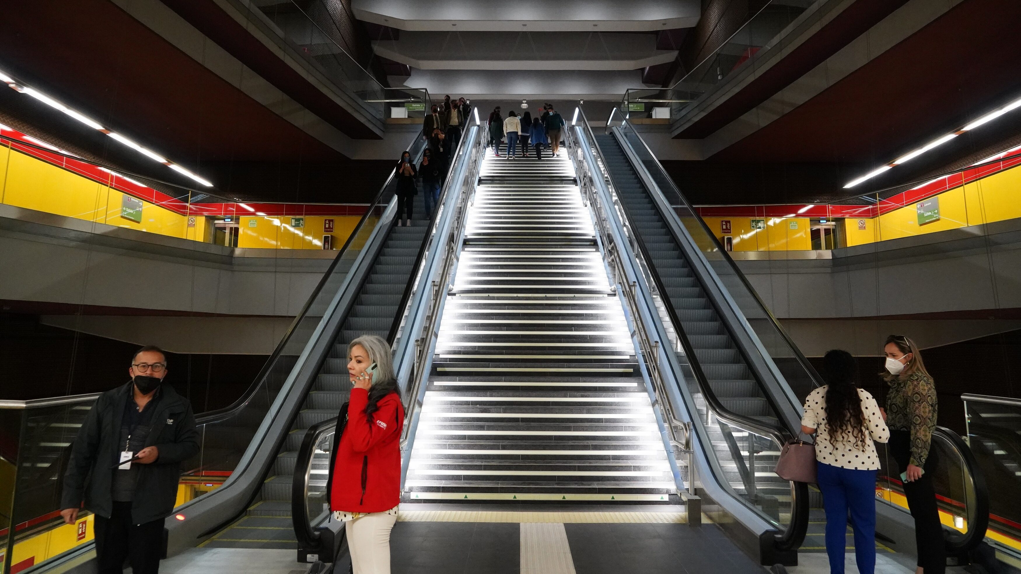 Cómo registrarse para usar el Metro de Quito con la cuenta Metro Q