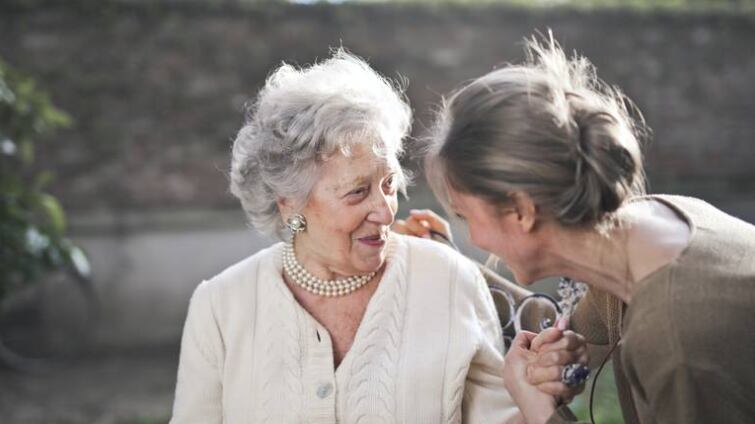 Es por ello que los médicos, indican que, a cualquier edad es importantes consumir vitaminas y minerales.