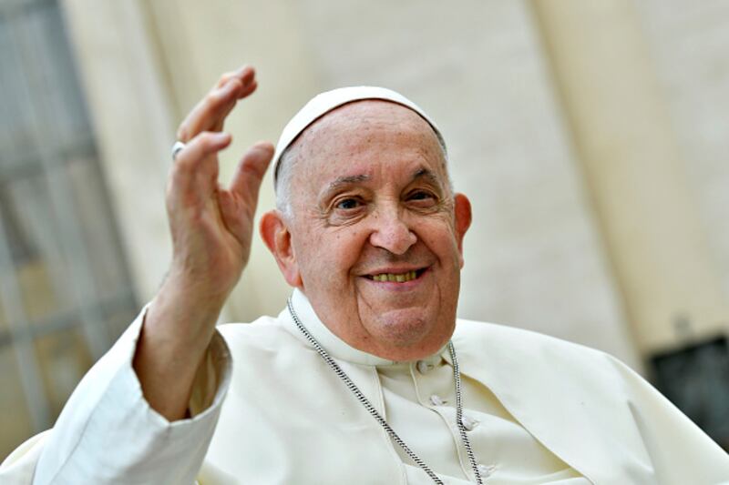 Se revela el sueldo que recibirá el sucesor del papa Francisco