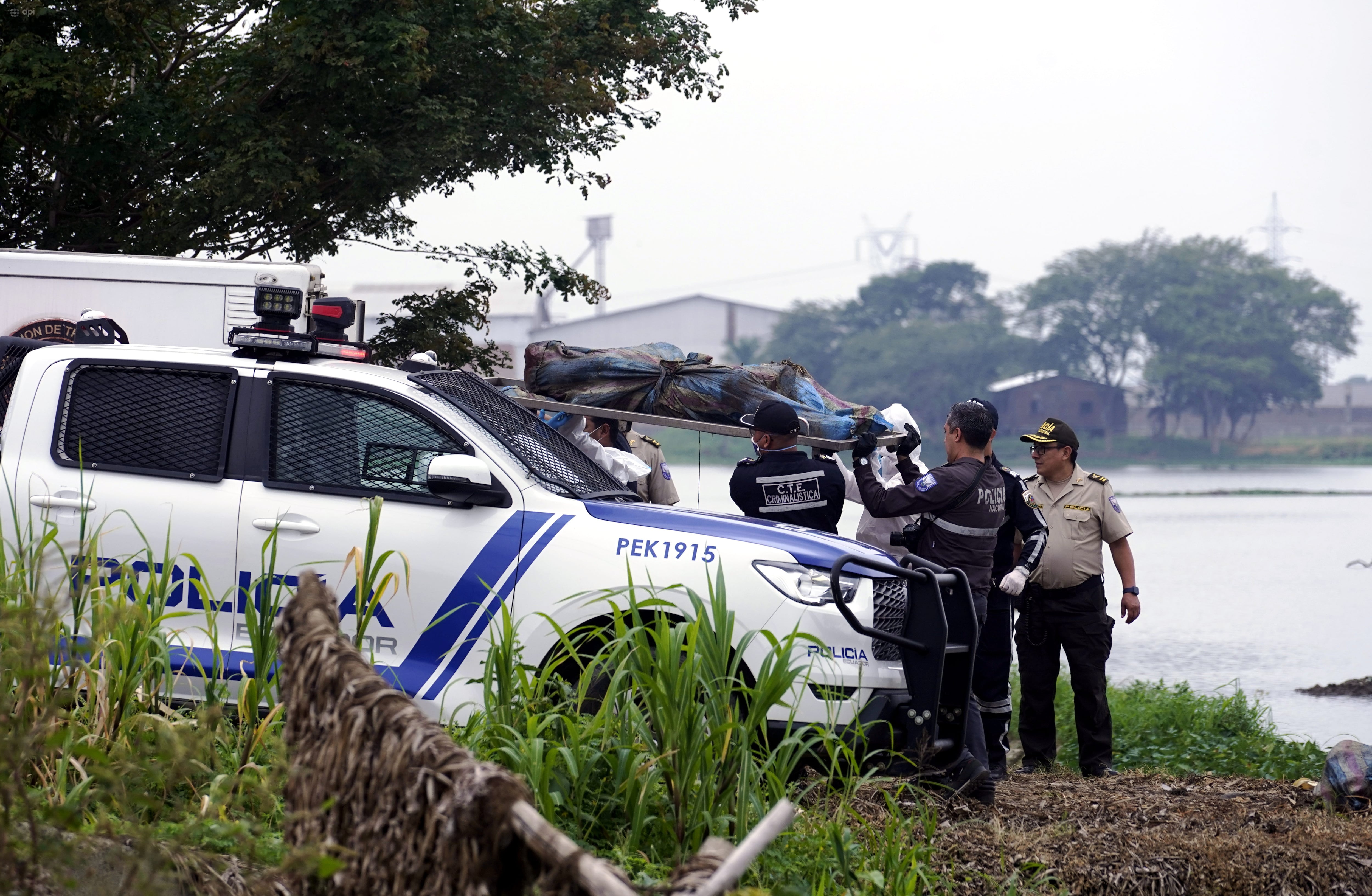 La hipótesis que maneja la Policía de la muerte de los ocho jóvenes en Milagro; se buscan a siete sujetos