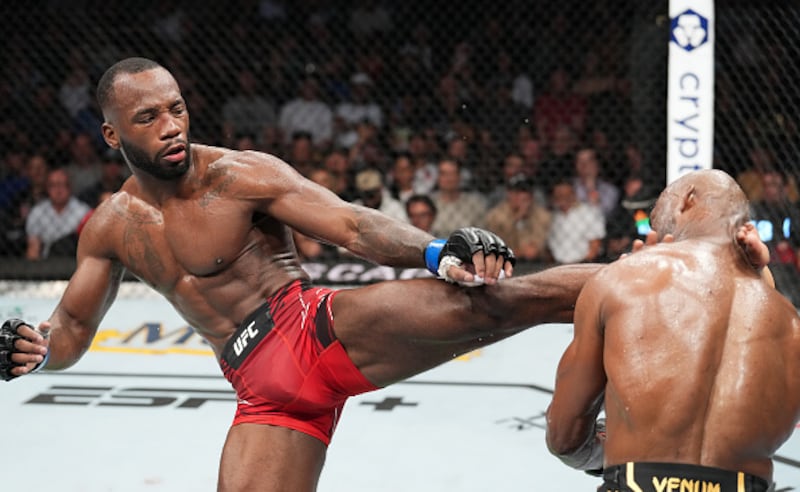 Michael Morales, peleador top 10 de la UFC.