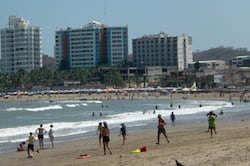 ¿Cómo queda el nuevo feriado del 1 de Mayo en Ecuador 2026?