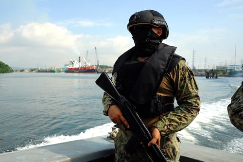 Daniel Noboa aprueba zonas de seguridad del Estado de frontera bajo control militar