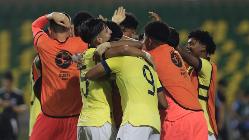 Ecuador Sub 17 festeja el triunfo ante Uruguay