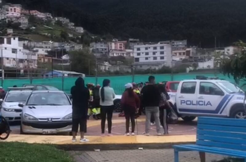 Joven fue asesinado a bala tras resistirse a robo en el norte de Quito.