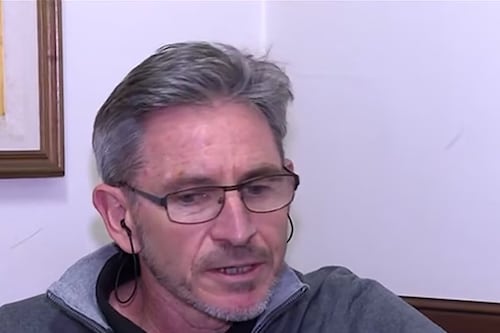 Médico que estuvo preso por una falsa denuncia de abuso de su hijo fue absuelto