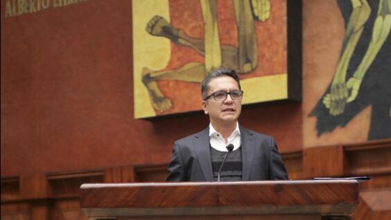 “Yo fui el juez que le sentenció a Correa”: la defensa de Wilman Terán ante la Asamblea Nacional