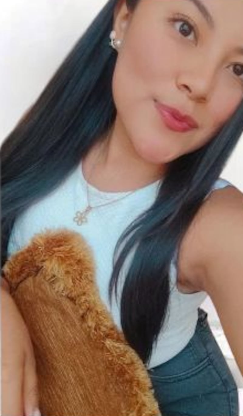 Karen De La Cruz, de 24 años